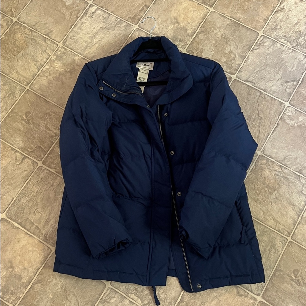LL Bean Navy Puffer Jacket